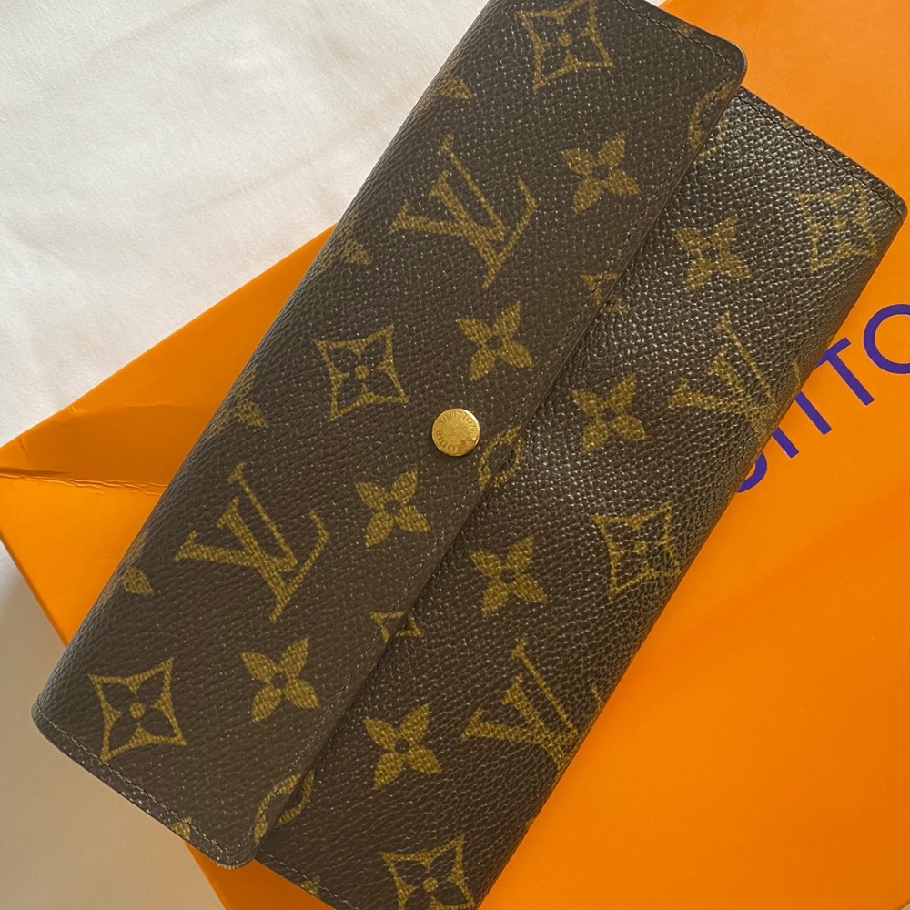 100% Authentic Lv Wallet - image 1